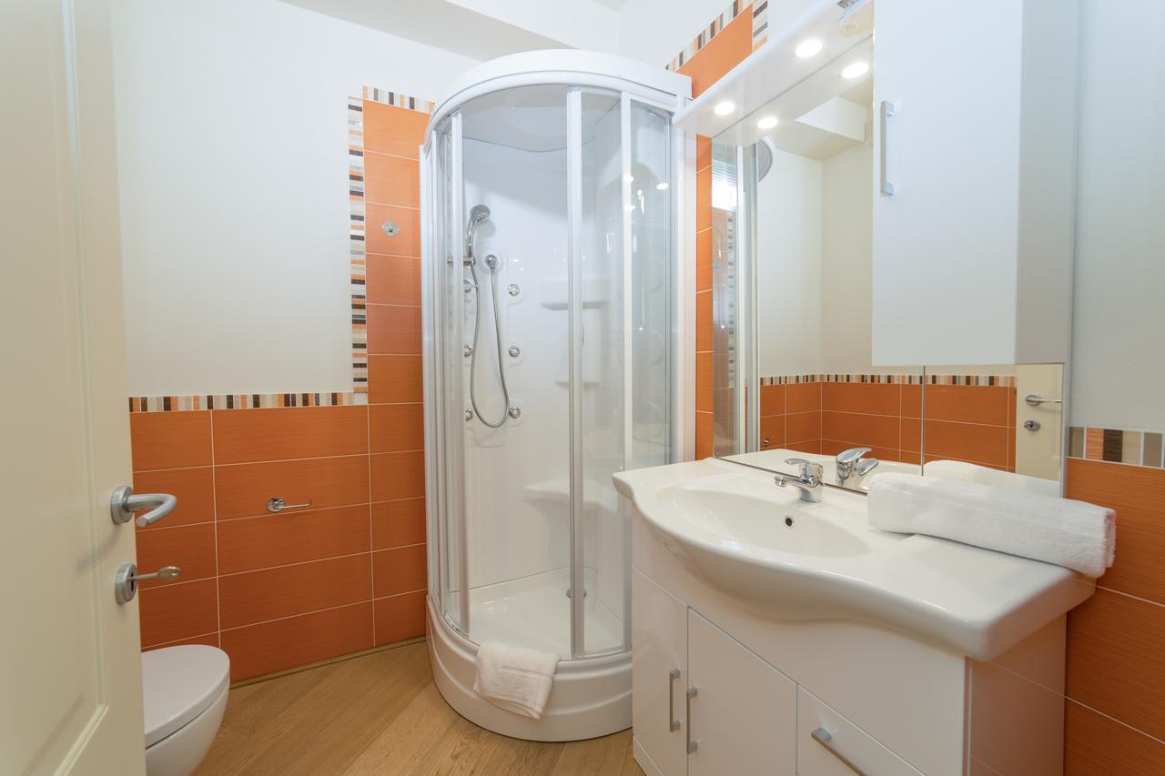 Burlamacco Suites Viareggio Buitenkant foto
